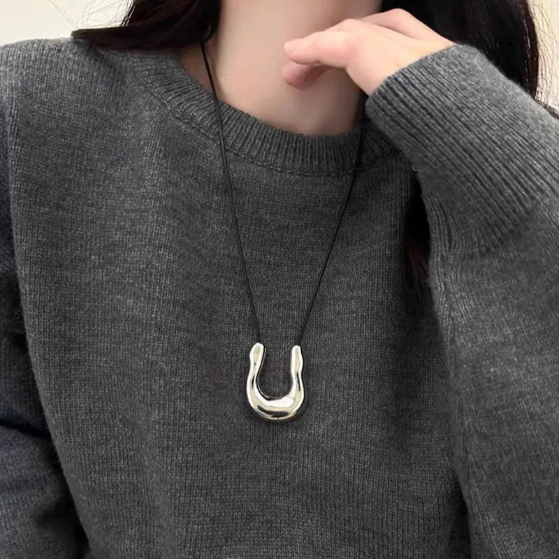 U-Shaped Metal Rope Necklace