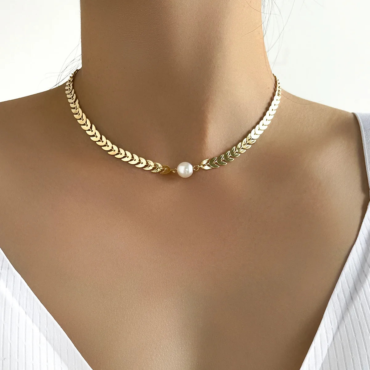 Kpop Pearl Choker Necklace